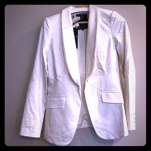 NEW W TAGS - guess Double Breasted Blazer Size 8